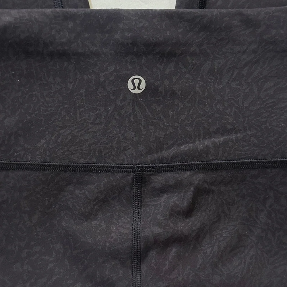 Crunch Black Lululemon Wunder Train High-Rise Crop 23